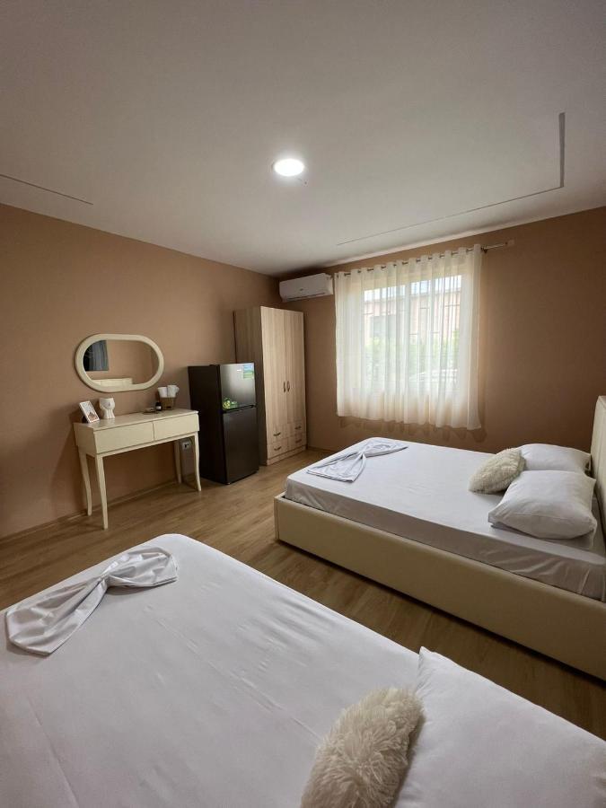 Miqt Guest House Shkodër Exterior foto